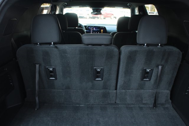 used 2024 Chevrolet Traverse car, priced at $37,000