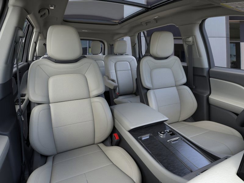 new 2025 Lincoln Aviator car, priced at $77,640