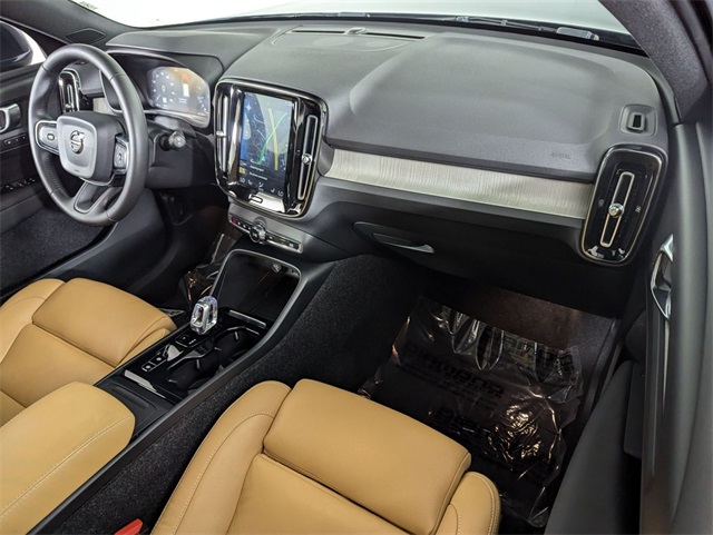 used 2019 Volvo XC40 car, priced at $24,981
