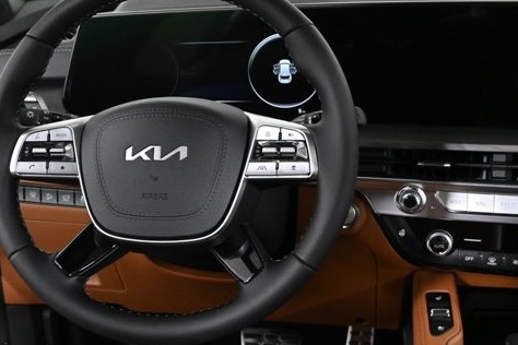 new 2025 Kia Telluride car, priced at $53,202