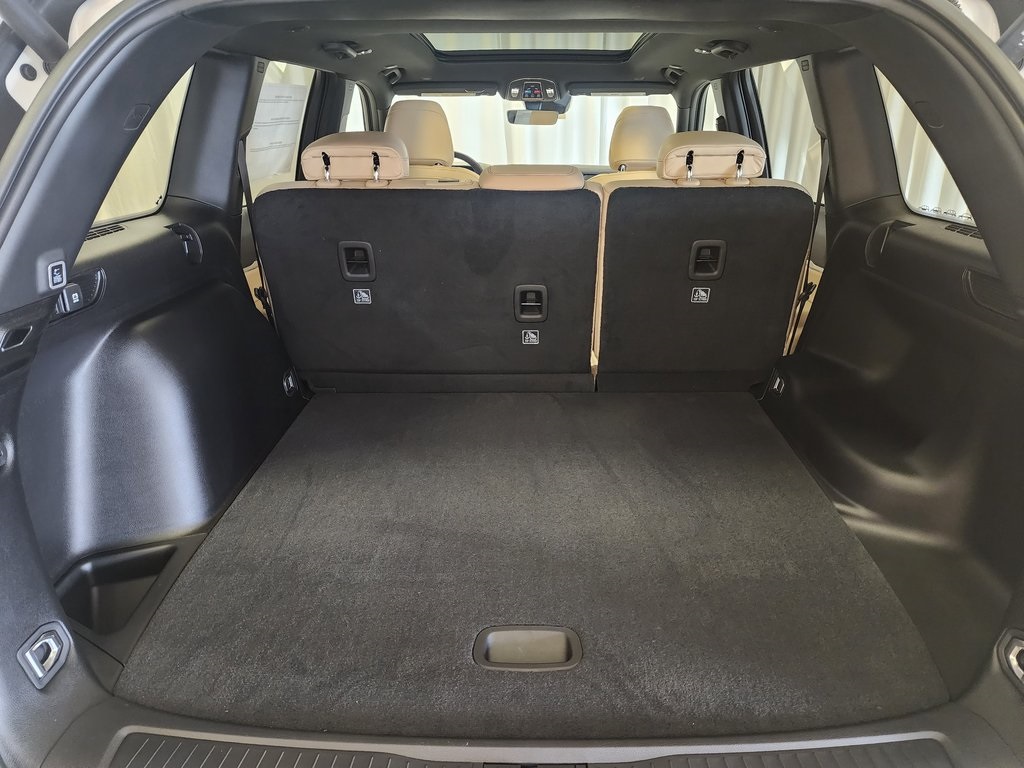 new 2025 Jeep Grand Cherokee car, priced at $47,885