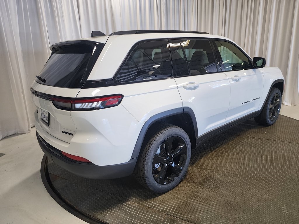 new 2025 Jeep Grand Cherokee car, priced at $47,885