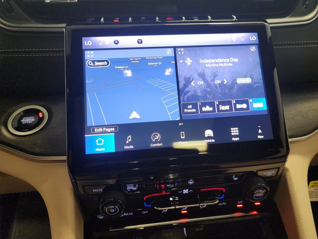 new 2025 Jeep Grand Cherokee car, priced at $47,885