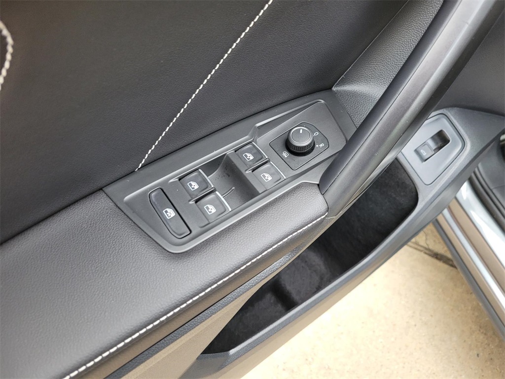 used 2022 Volkswagen Tiguan car, priced at $21,900