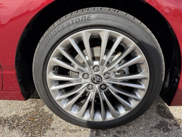used 2022 Toyota Avalon Hybrid car, priced at $35,959