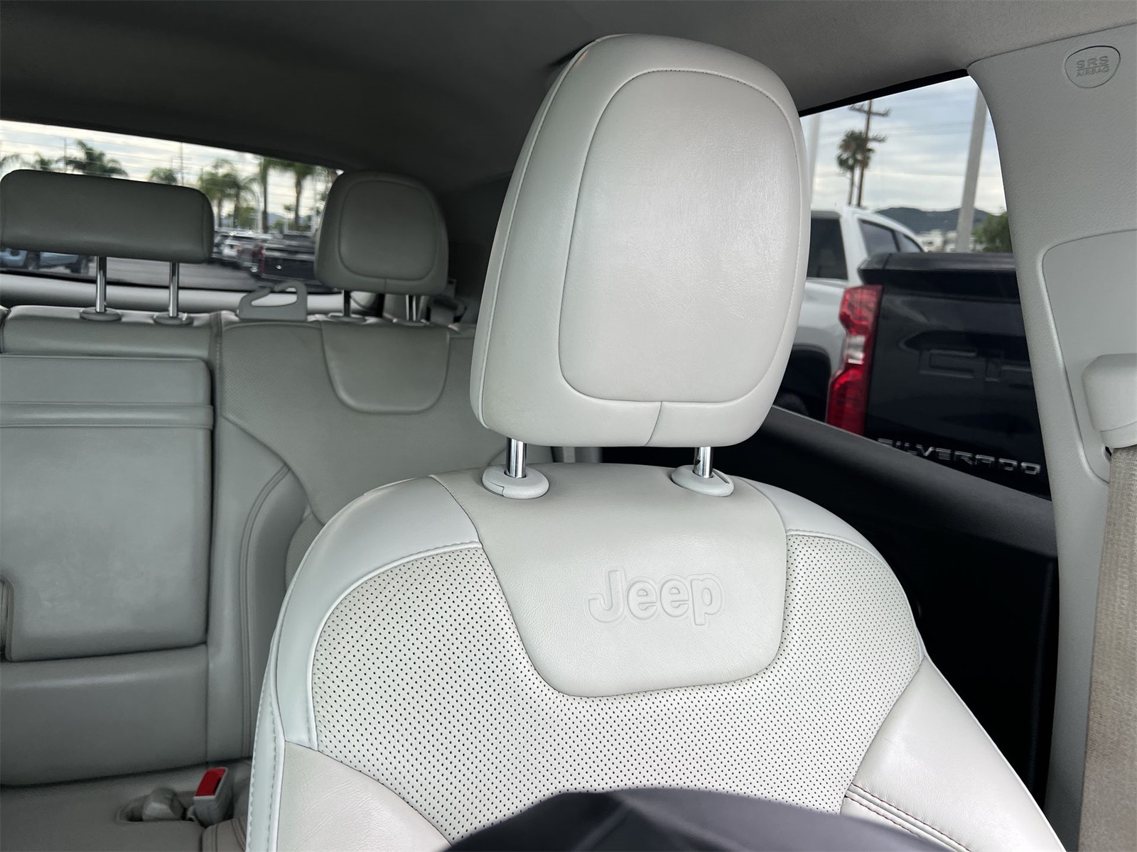 used 2019 Jeep Cherokee car, priced at $17,495