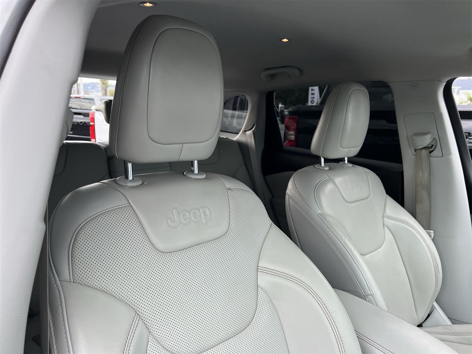 used 2019 Jeep Cherokee car, priced at $17,495