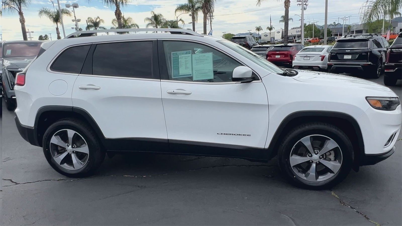 used 2019 Jeep Cherokee car, priced at $17,495