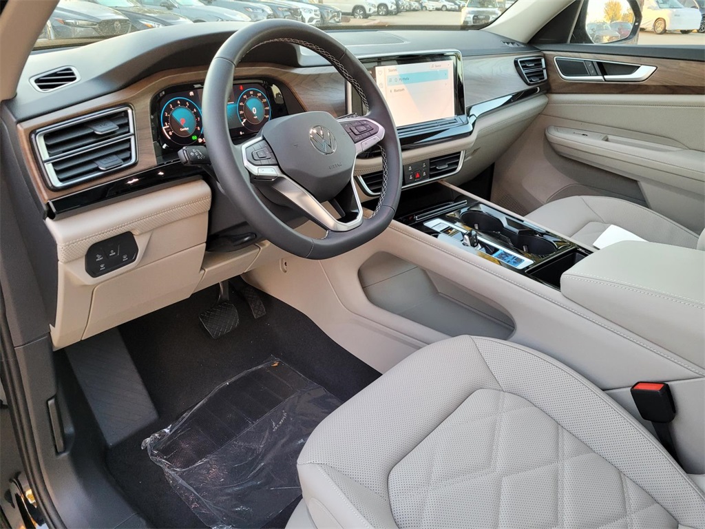 new 2026 Volkswagen Atlas car, priced at $43,783