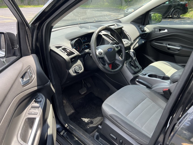 used 2015 Ford Escape car, priced at $3,995