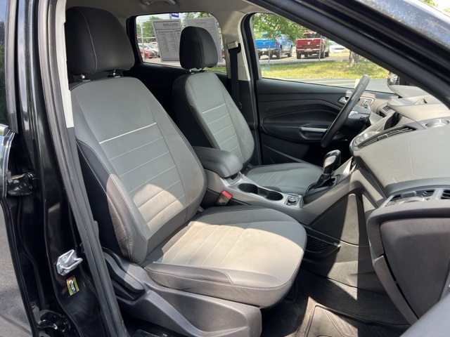 used 2015 Ford Escape car, priced at $3,995