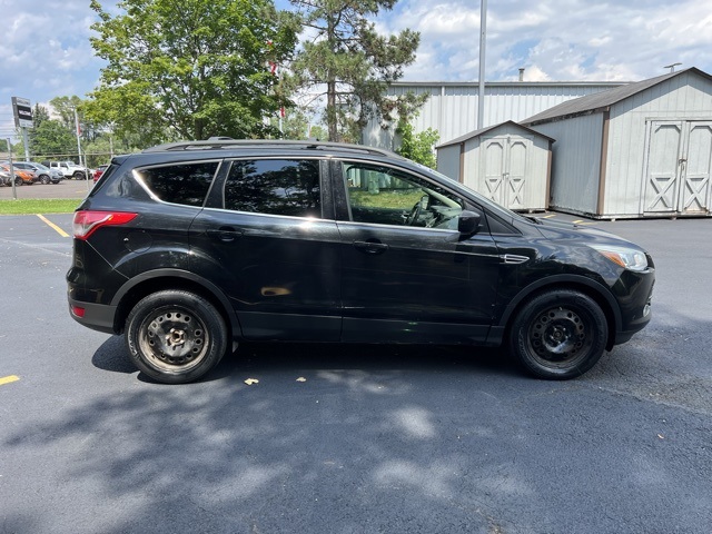 used 2015 Ford Escape car, priced at $3,995