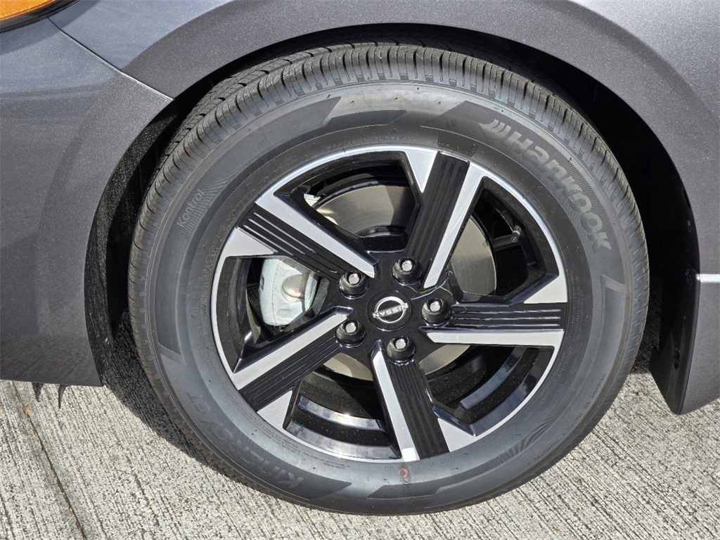 new 2025 Nissan Sentra car, priced at $21,454