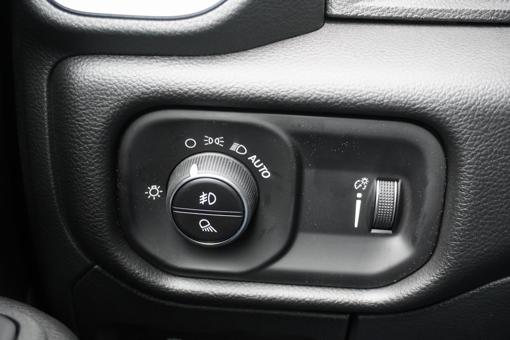new 2025 Ram 1500 car, priced at $44,482