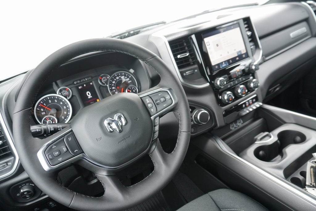 new 2025 Ram 1500 car, priced at $44,482