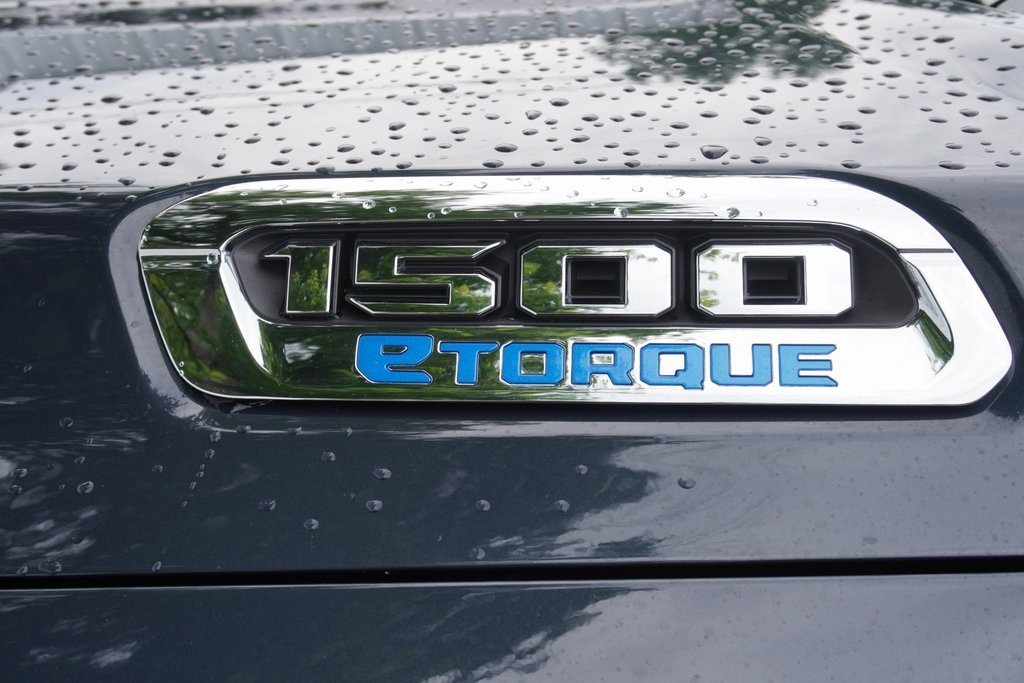 new 2025 Ram 1500 car, priced at $44,482
