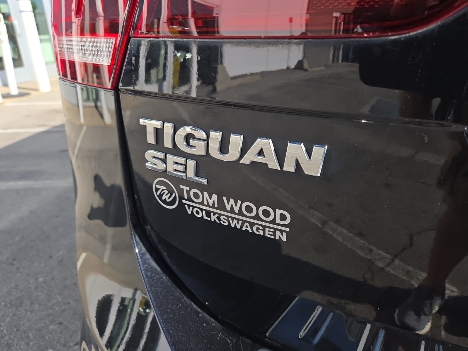 used 2021 Volkswagen Tiguan car, priced at $23,500