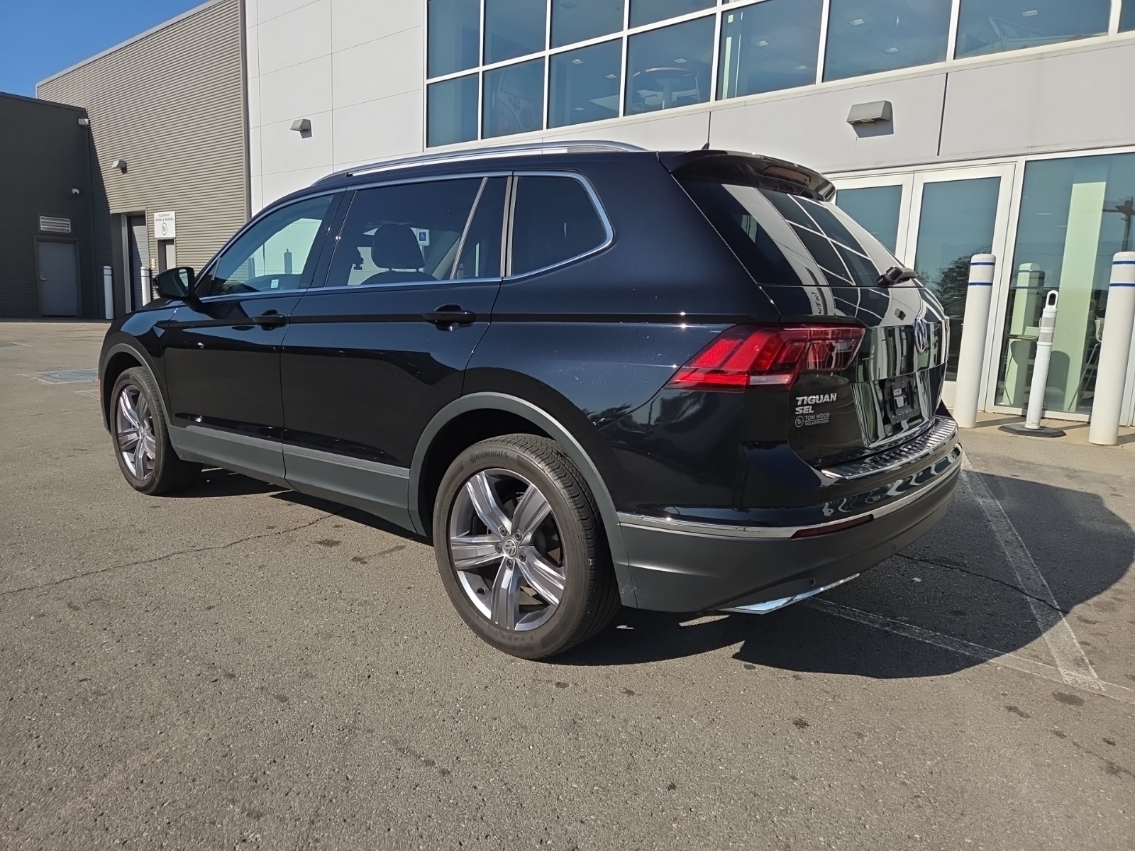 used 2021 Volkswagen Tiguan car, priced at $23,500