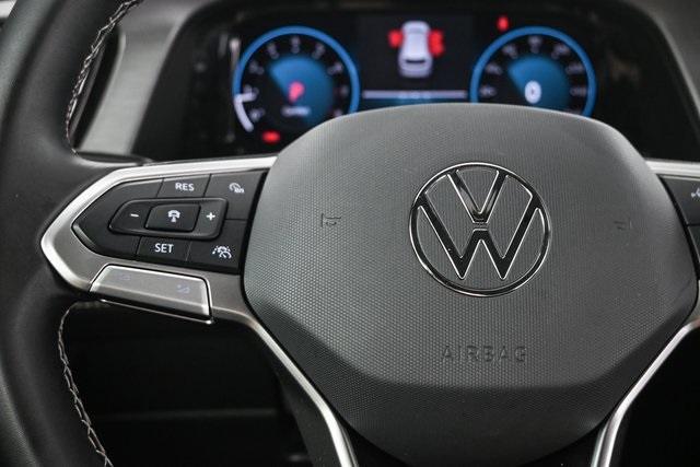 used 2025 Volkswagen Atlas Cross Sport car, priced at $35,900