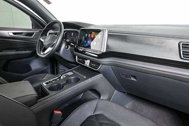 used 2025 Volkswagen Atlas Cross Sport car, priced at $35,900