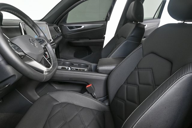used 2025 Volkswagen Atlas Cross Sport car, priced at $35,900