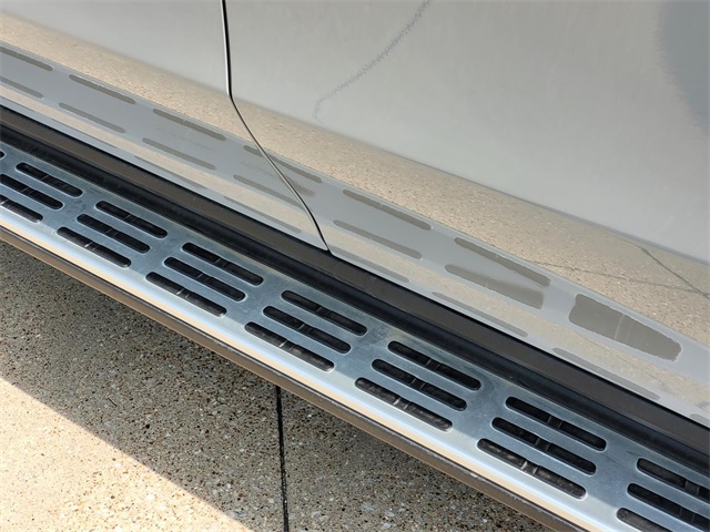 new 2025 Mercedes-Benz GLS car, priced at $101,275