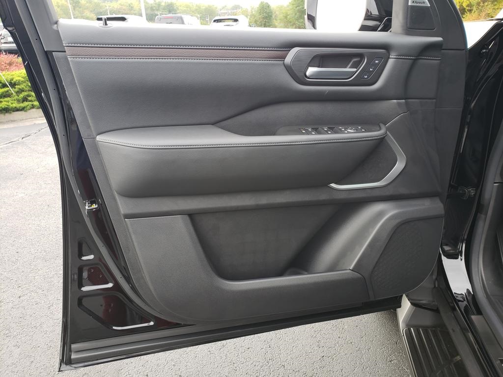 new 2026 Nissan Armada car, priced at $76,803