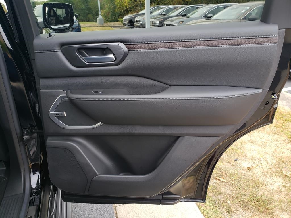 new 2026 Nissan Armada car, priced at $76,803