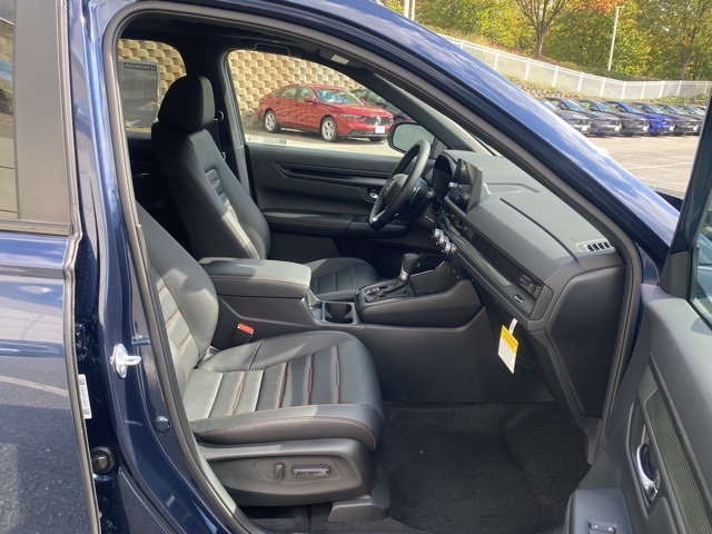 new 2026 Honda CR-V Hybrid car, priced at $39,591