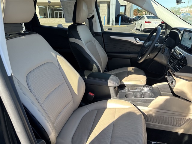 used 2022 Ford Escape car, priced at $23,899
