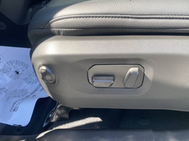 new 2025 Jeep Gladiator car, priced at $41,063