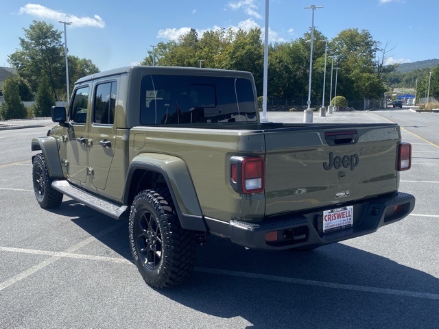 new 2025 Jeep Gladiator car, priced at $41,063