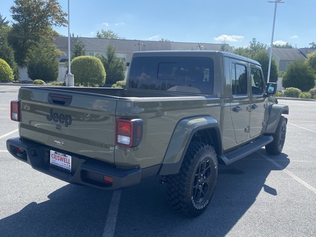 new 2025 Jeep Gladiator car, priced at $41,063