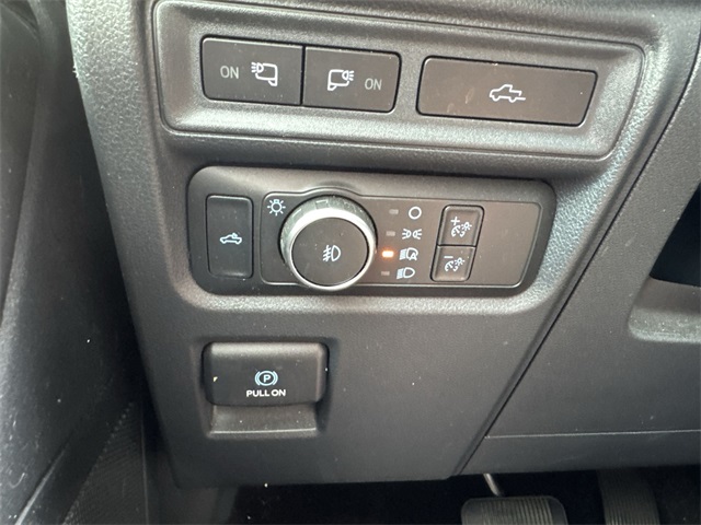 used 2022 Ford F-150 car, priced at $33,899