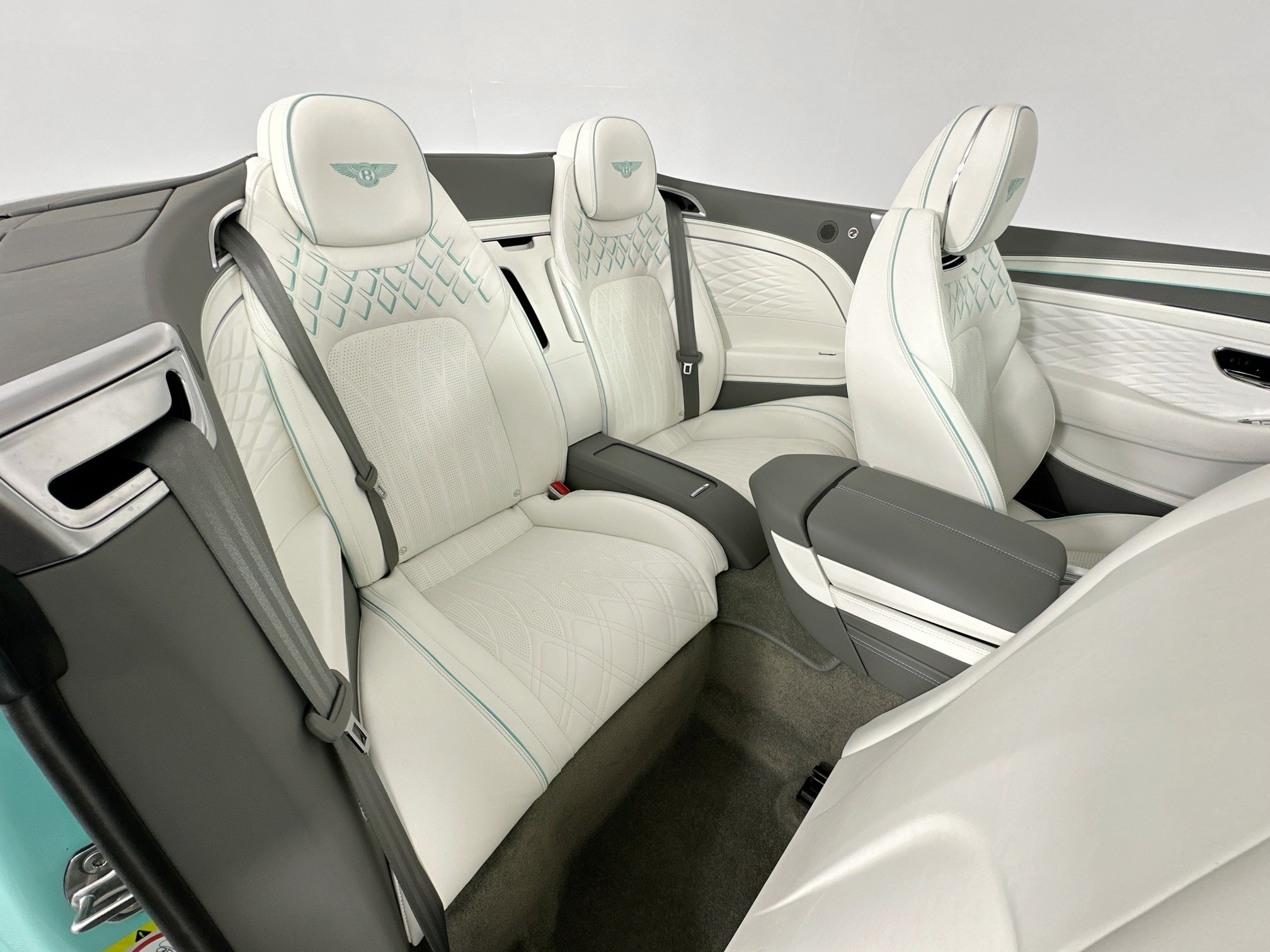 new 2026 Bentley Continental GTC car