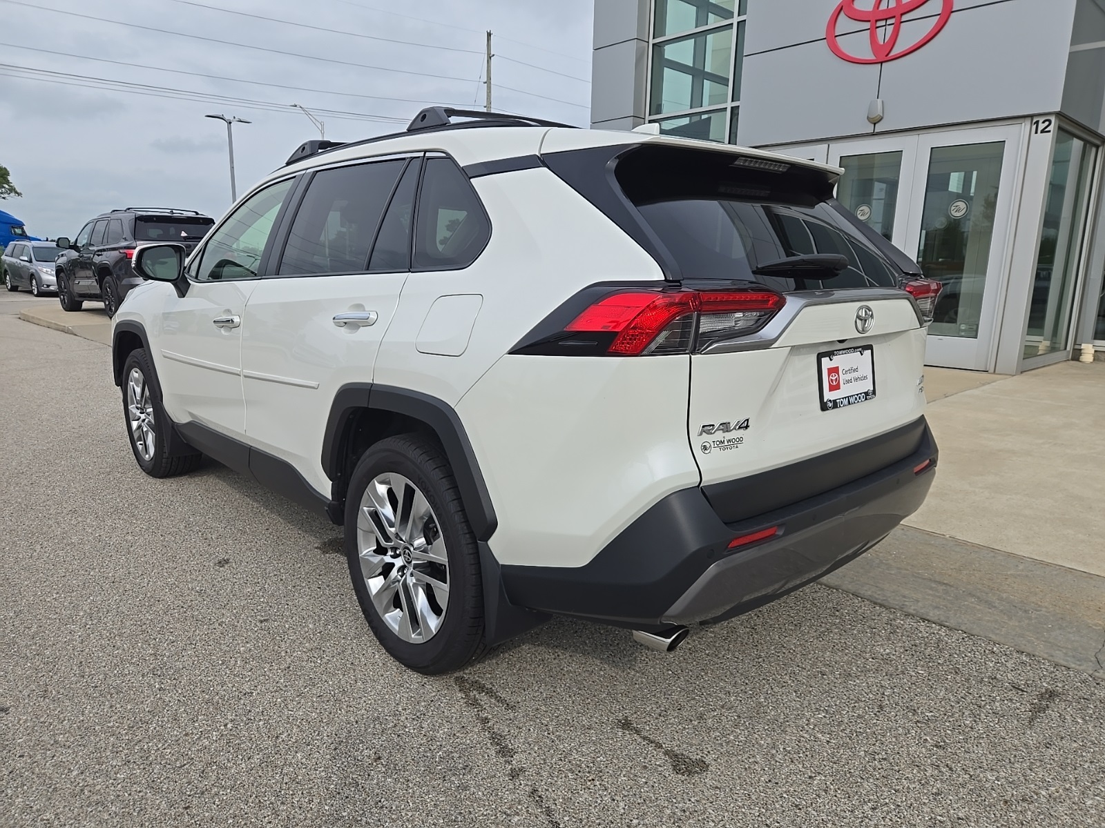 used 2020 Toyota RAV4 car, priced at $30,127
