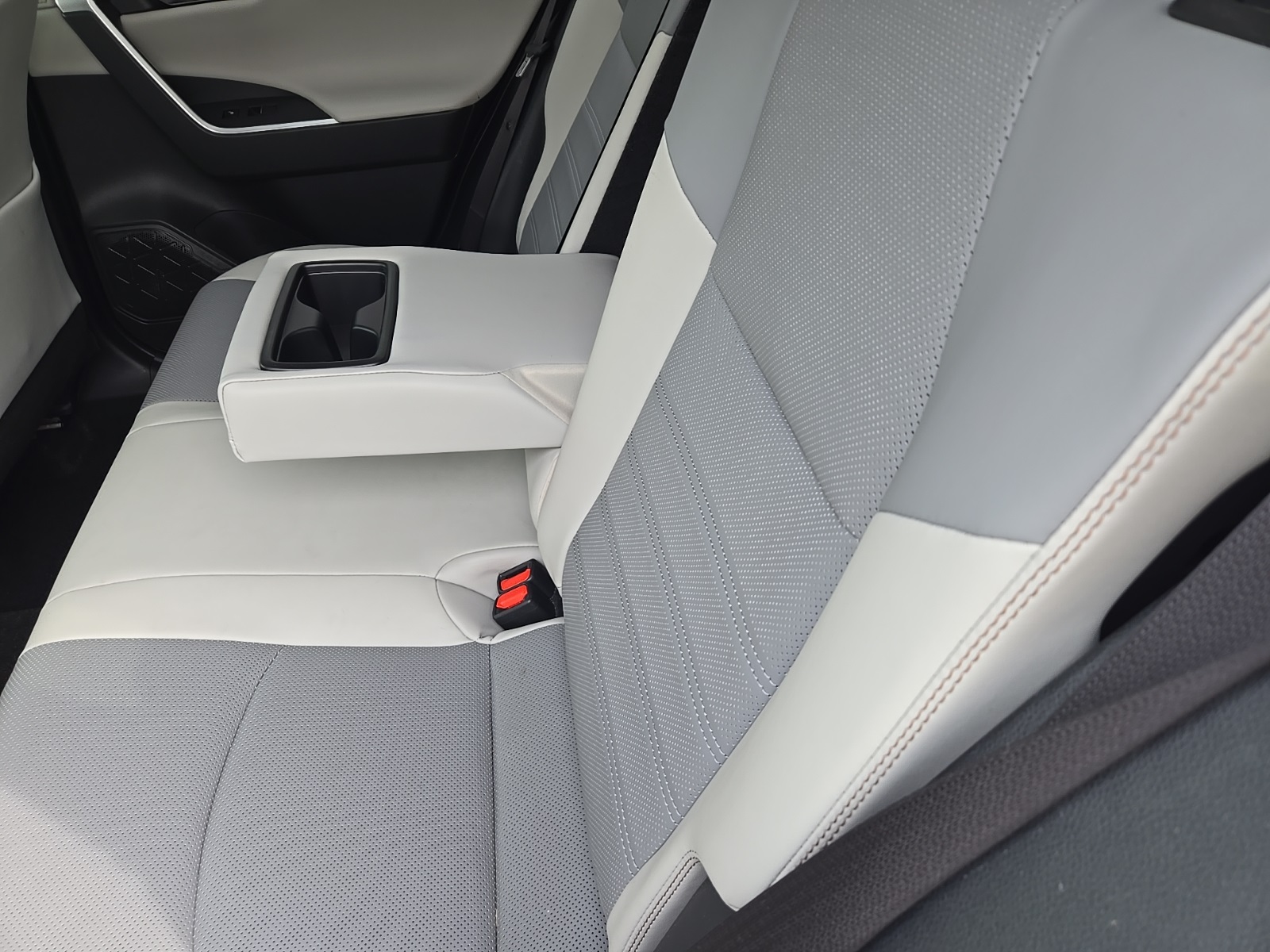 used 2020 Toyota RAV4 car, priced at $30,127