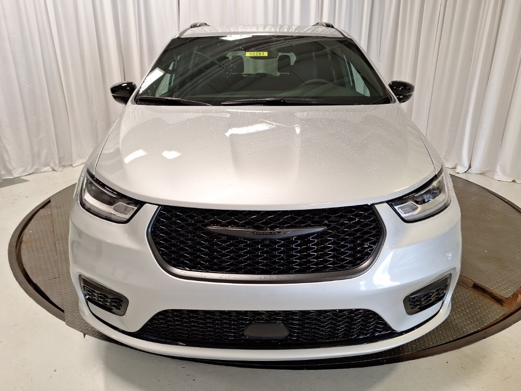 new 2026 Chrysler Pacifica car, priced at $45,330