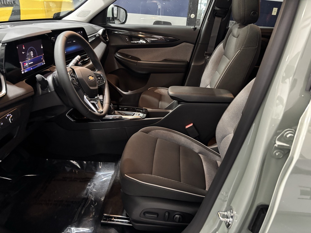 new 2026 Chevrolet TrailBlazer car, priced at $28,604