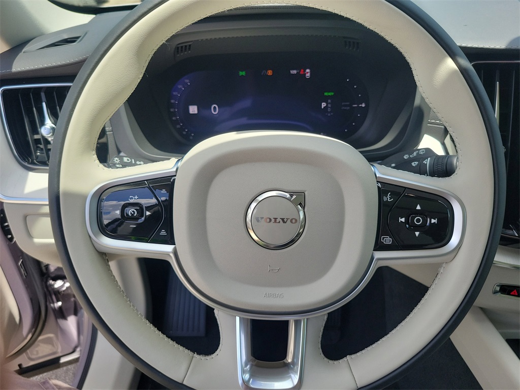 new 2026 Volvo XC60 Plug-In Hybrid car, priced at $71,275