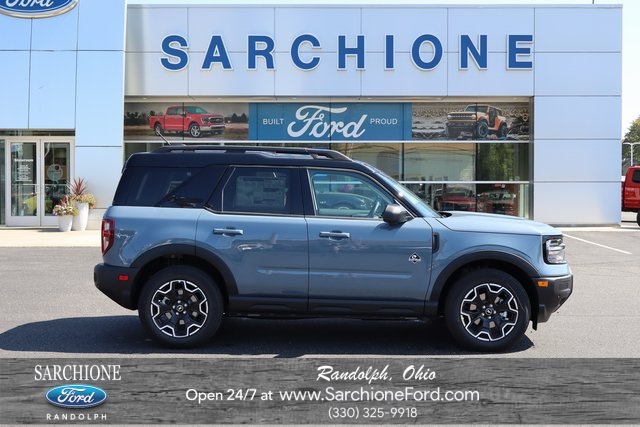 new 2025 Ford Bronco Sport car, priced at $39,945