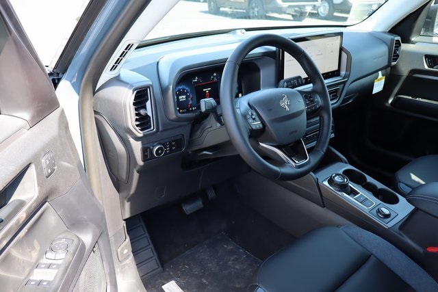 new 2025 Ford Bronco Sport car, priced at $39,945
