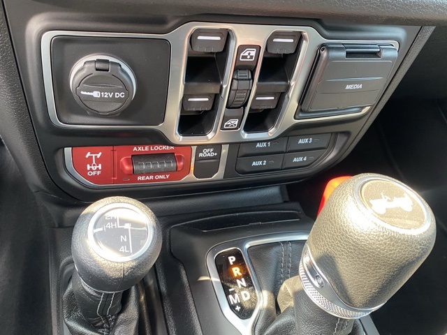 new 2025 Jeep Wrangler car, priced at $47,549