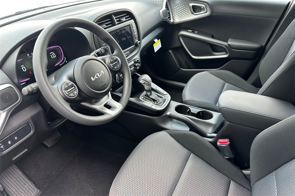 new 2025 Kia Soul car, priced at $22,405