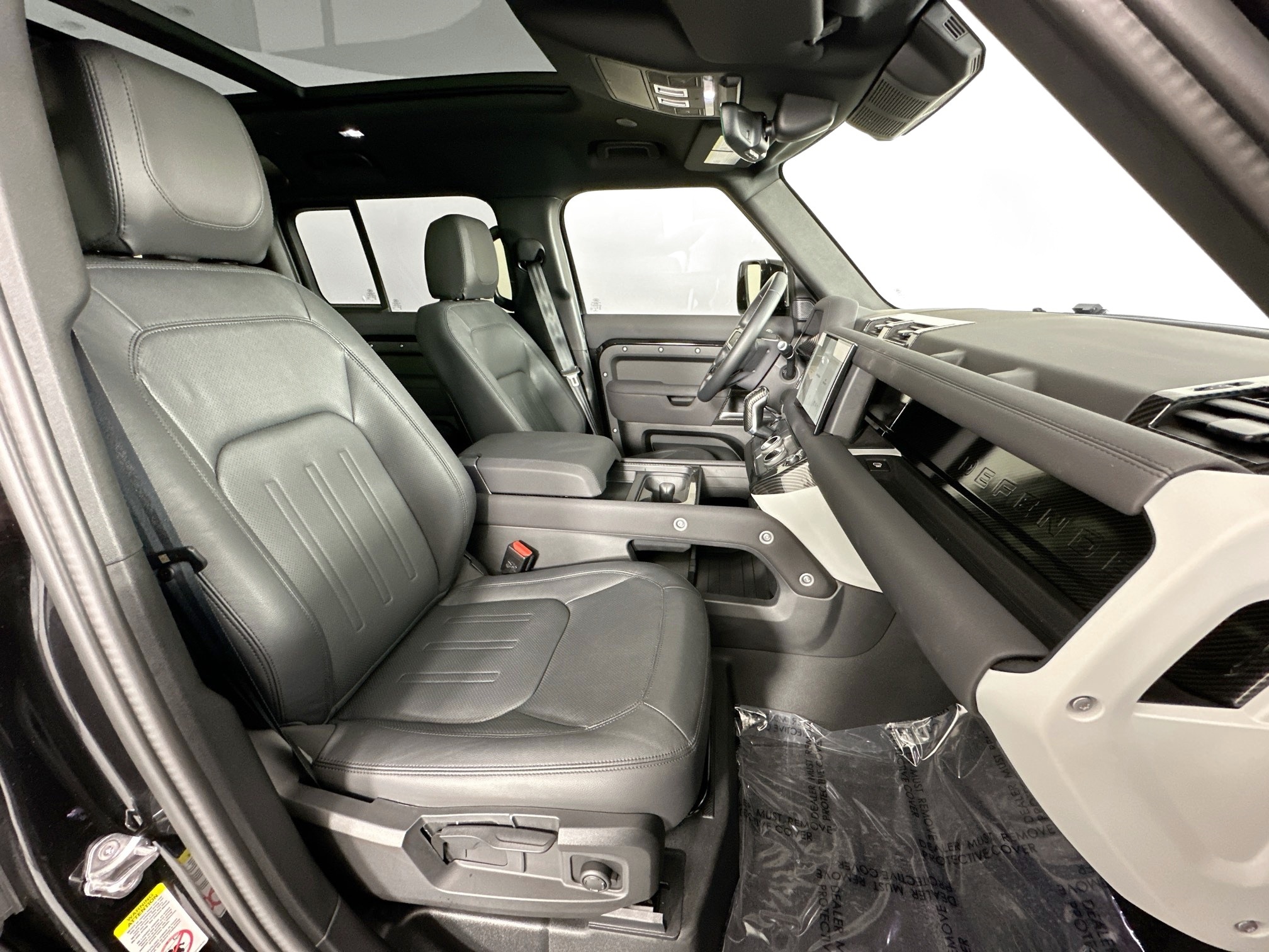 used 2022 Land Rover Defender 110 car, priced at $59,995