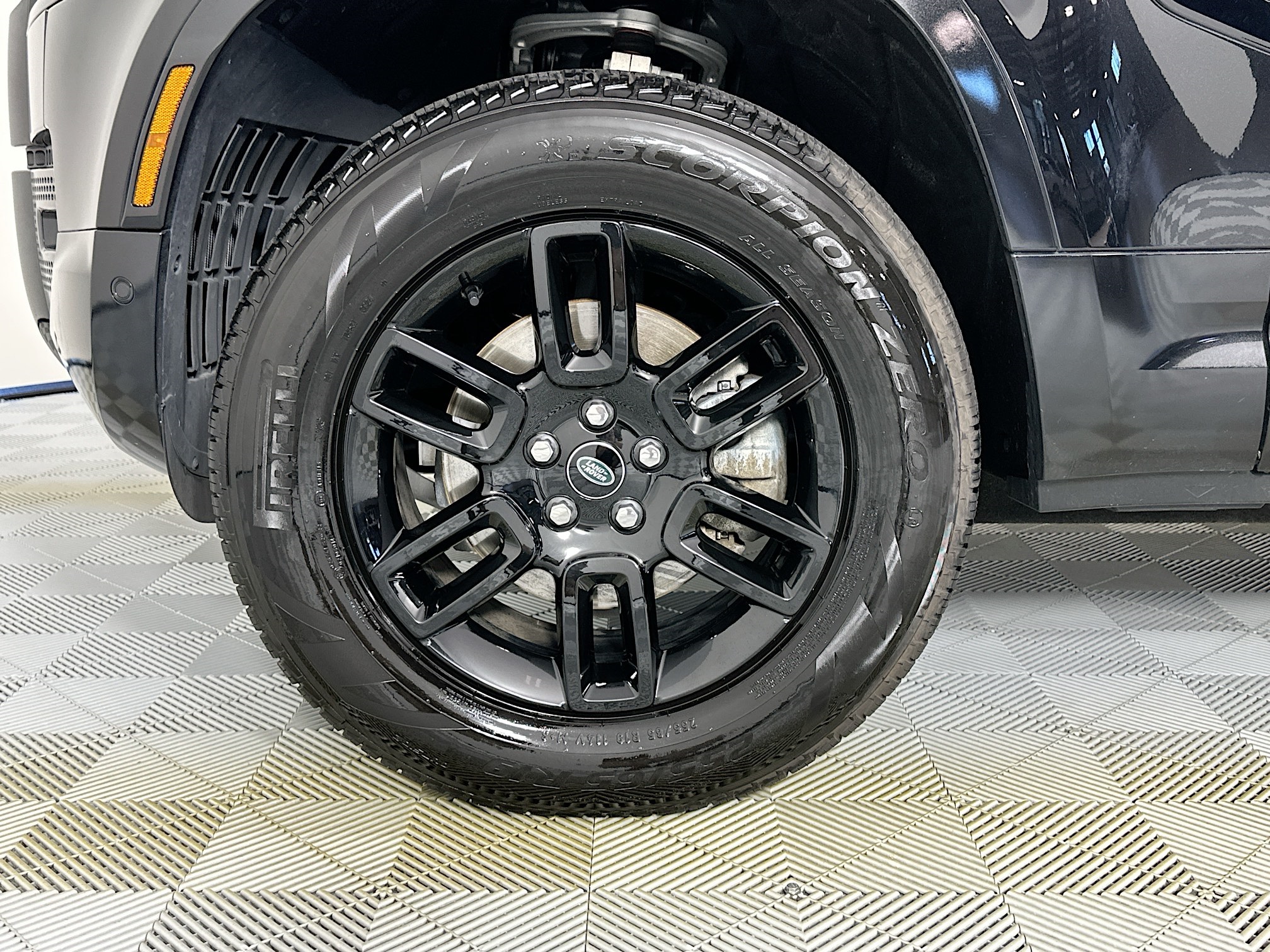 used 2022 Land Rover Defender 110 car, priced at $59,995