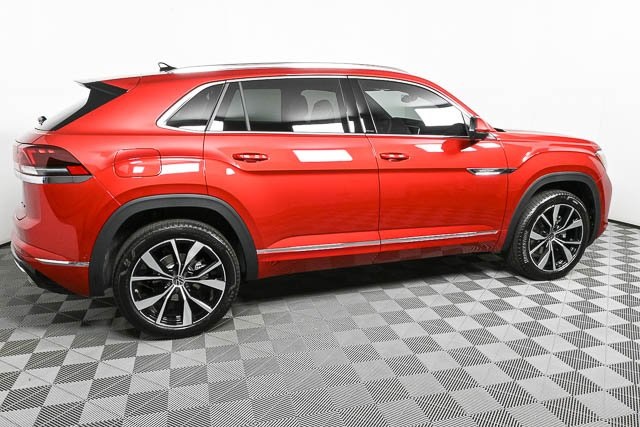 new 2025 Volkswagen Atlas Cross Sport car, priced at $54,324