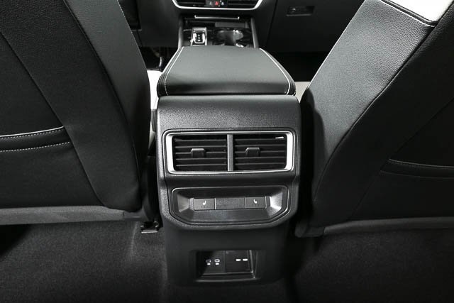 new 2025 Volkswagen Atlas Cross Sport car, priced at $54,324