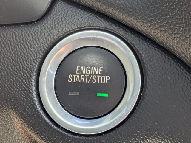 used 2020 Chevrolet Equinox car, priced at $16,561