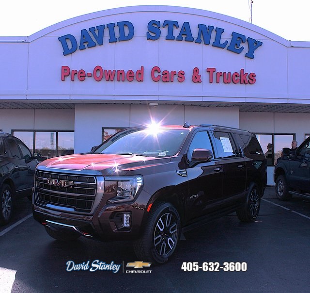 used 2023 GMC Yukon XL car, priced at $70,122